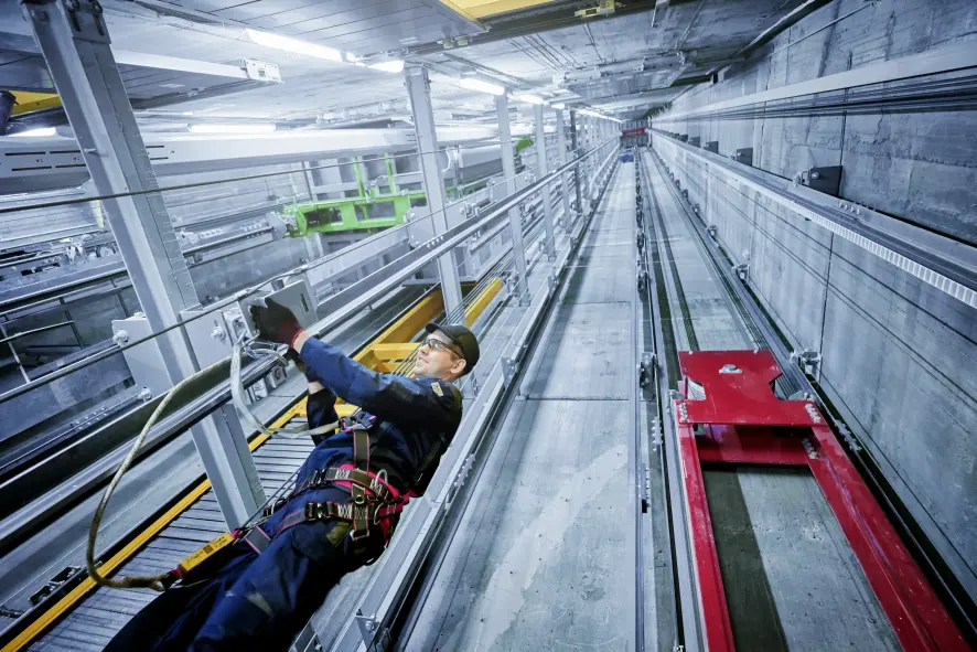 Menderes Asansör Bakımı